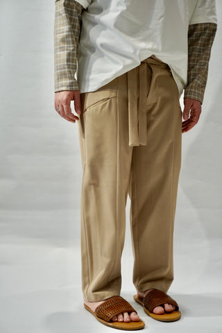 Pantalone EMUN