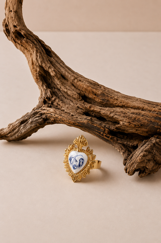 Anello Azure Sacred
